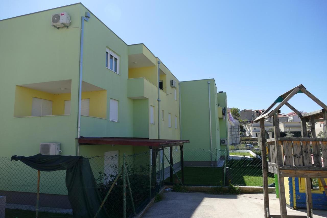 Ferienwohnung Heidi Podstrana Exterior foto