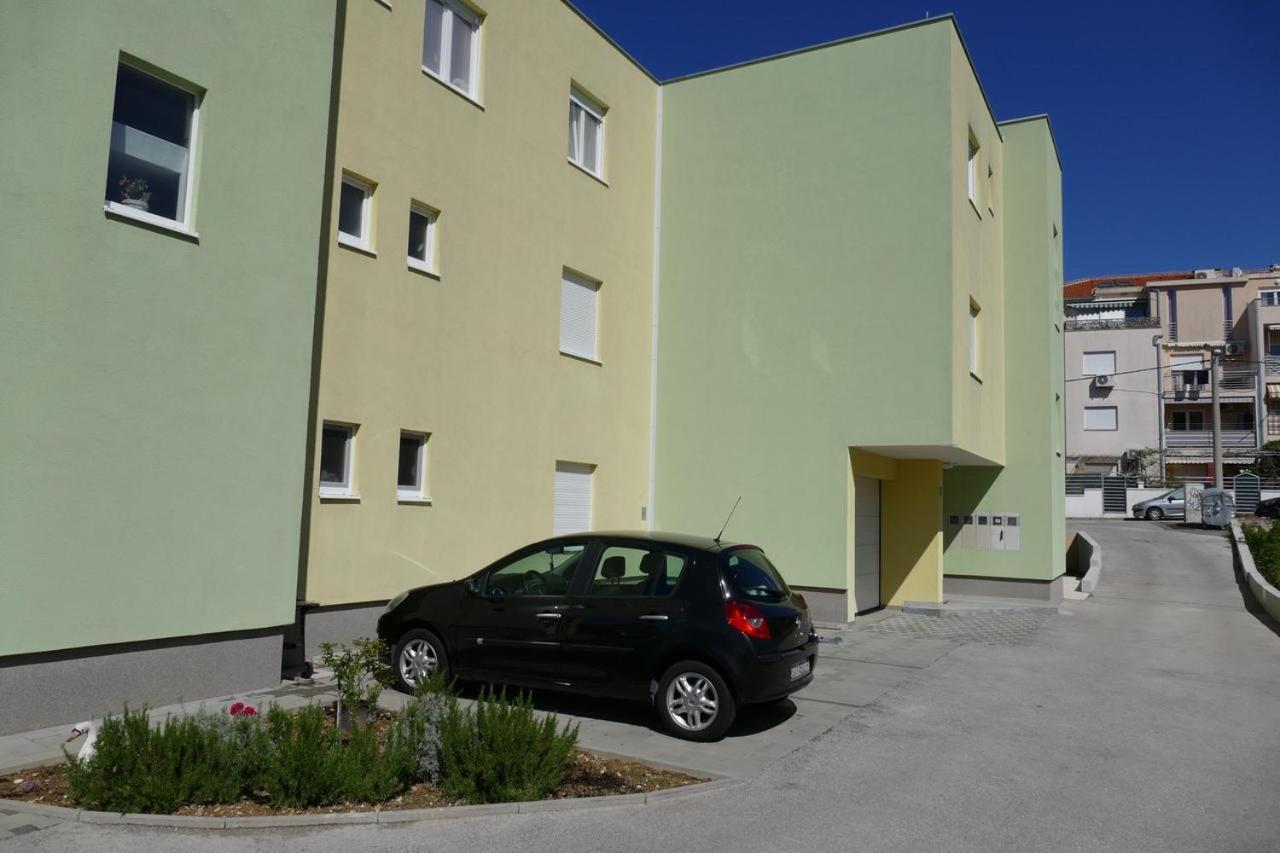 Ferienwohnung Heidi Podstrana Exterior foto